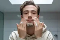 The 5-Minute Men’s Grooming Routine That Actually Works
